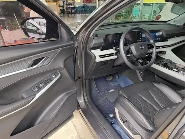 Changan CS75 Plus — Фото автомобиля 15