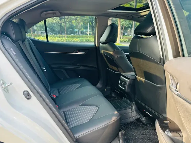 Toyota Camry — Фото автомобиля 16