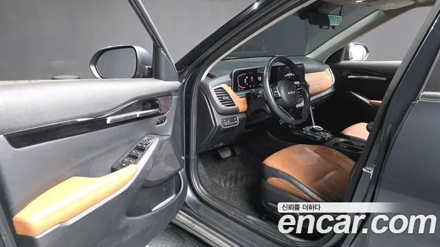 Kia Seltos New — Фото автомобиля 15