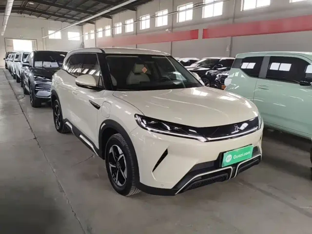 BYD Yuan UP — Фото автомобиля 3