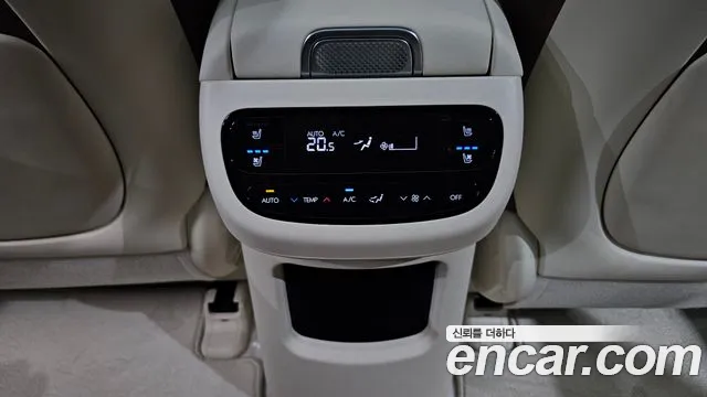 Hyundai Ioniq9 — Фото автомобиля 26