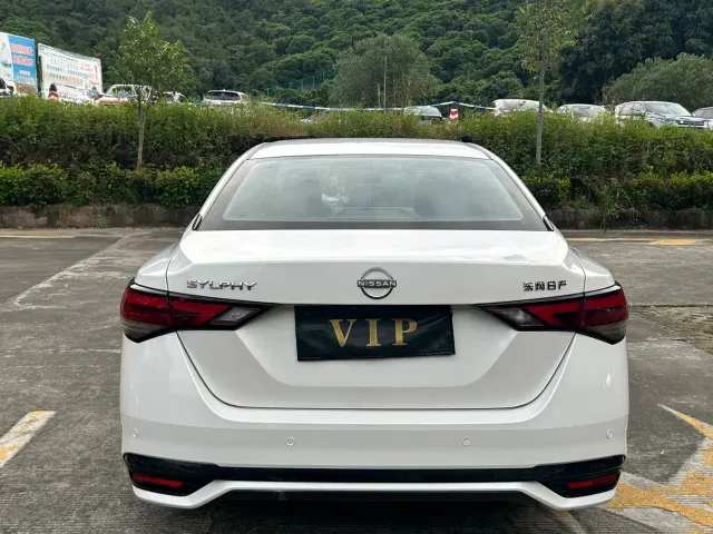 Nissan Sylphy — Фото автомобиля 11