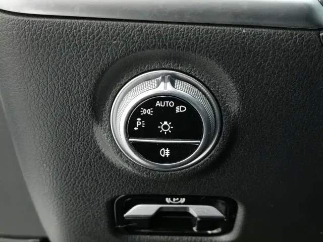 Mercedes-Benz C-Class — Фото автомобиля 21