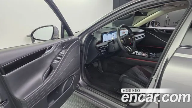 Genesis G80 RG3 — Фото автомобиля 10