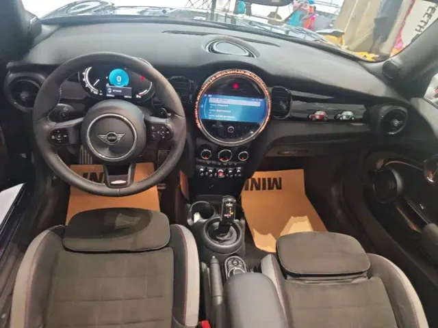 MINI Hatch — Фото автомобиля 12
