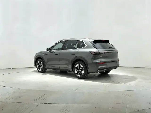Geely Galaxy E5 — Фото автомобиля 7