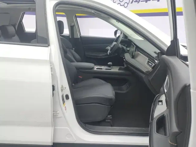 Changan X7 Plus — Фото автомобиля 8