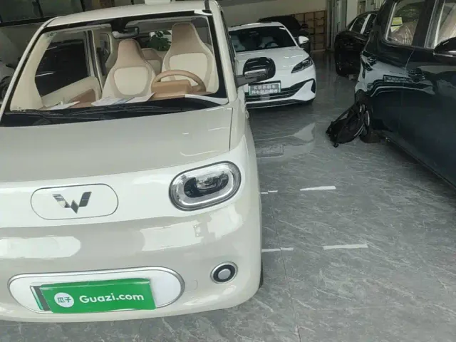 Wuling Hongguang Mini EV — Фото автомобиля 23
