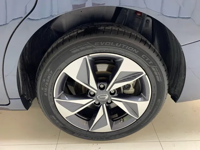 GAC Trumpchi M6 — Фото автомобиля 7