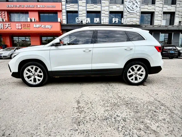 Jetta VS7 — Фото автомобиля 8