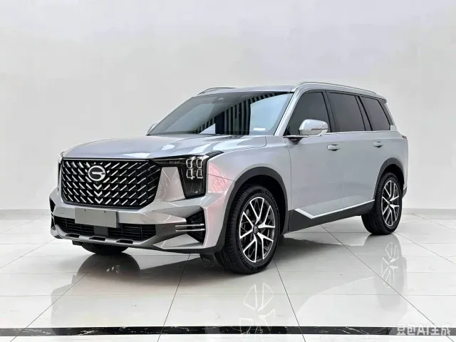 GAC Trumpchi GS8 — Фото автомобиля 2