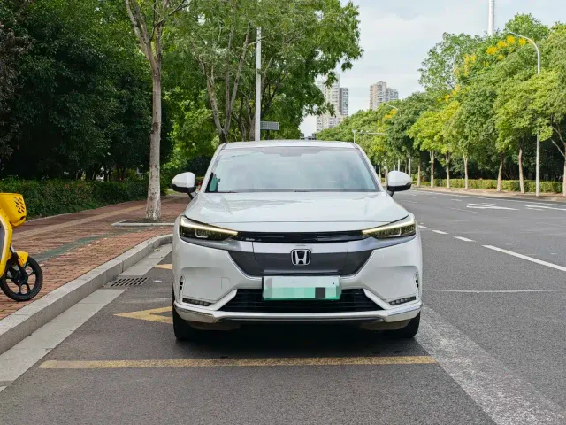 Honda e:NP1 — Фото автомобиля 2