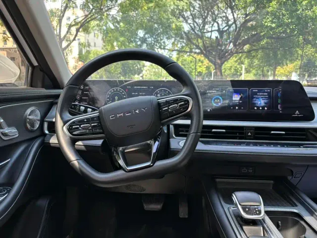 Chery Arrizo 8 — Фото автомобиля 10