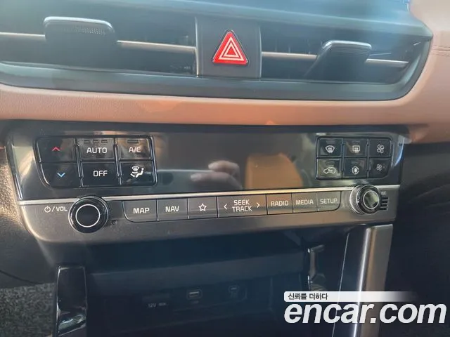 Kia Seltos New — Фото автомобиля 19