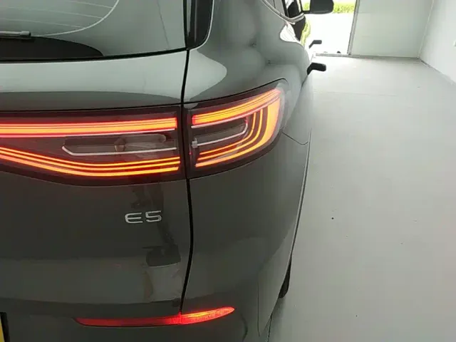 Geely Galaxy E5 — Фото автомобиля 7
