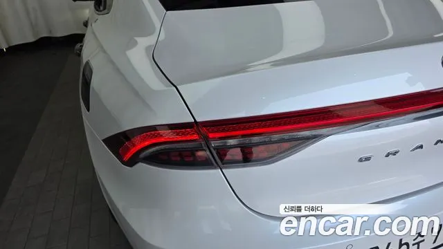 Hyundai Grandeur Новый Grandeur IG — Фото автомобиля 21