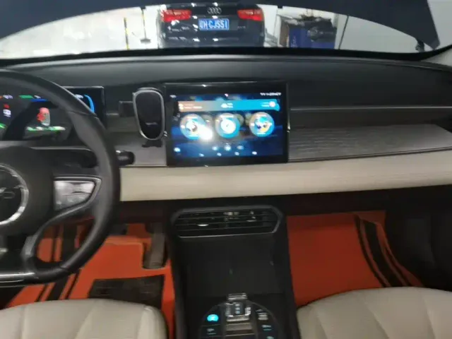 BYD Seal 05 DM-i — Фото автомобиля 12