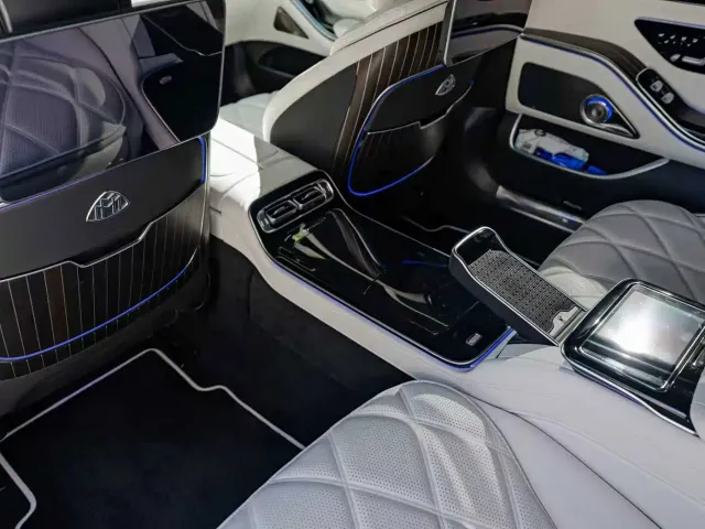 Mercedes-Benz Maybach S-Class — Фото автомобиля 13