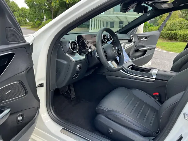Mercedes-Benz C-Class — Фото автомобиля 9