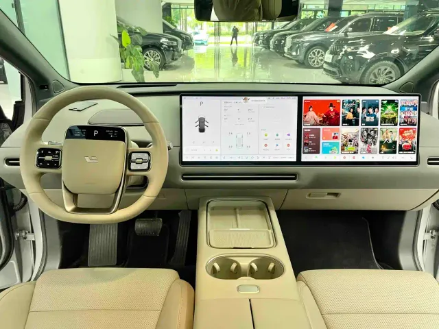 Li Auto i6 — Фото автомобиля 4