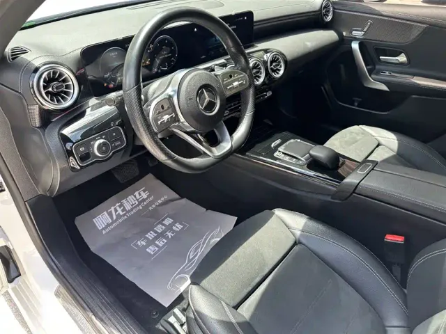 Mercedes-Benz A-Class — Фото автомобиля 10