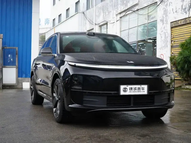 Li Auto L6 — Фото автомобиля 3
