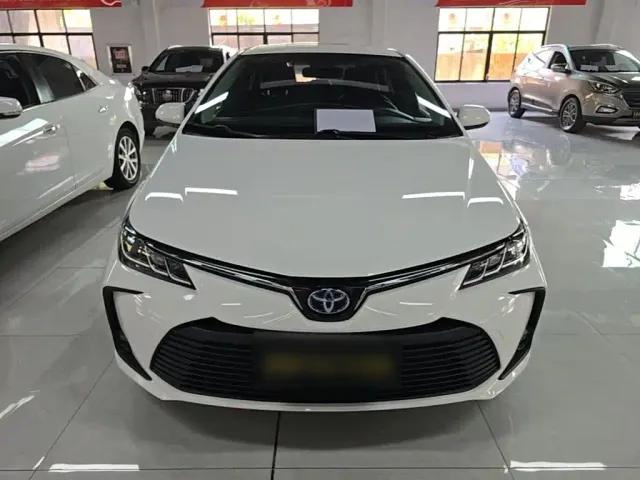 Toyota Corolla — Фото автомобиля 2