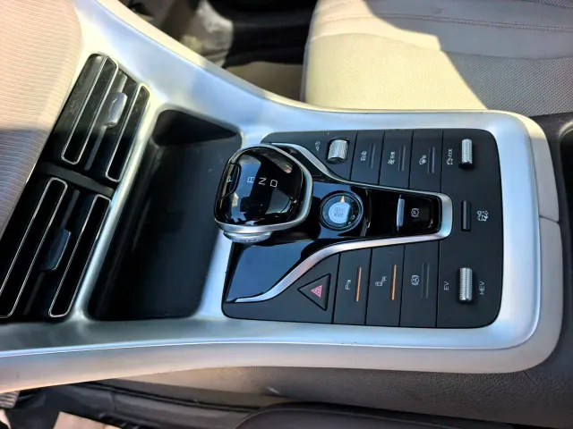 BYD Song Pro — Фото автомобиля 13