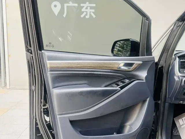 GAC Trumpchi M8 — Фото автомобиля 22
