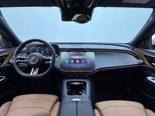 Mercedes-Benz E-Class — Фото автомобиля 15
