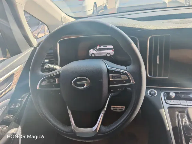 GAC Trumpchi M8 — Фото автомобиля 8
