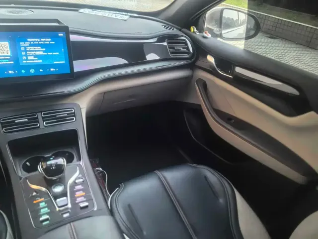 BYD Qin PLUS — Фото автомобиля 7