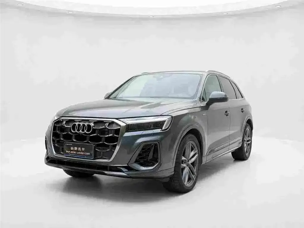 Фотография автомобиля — Audi Q7