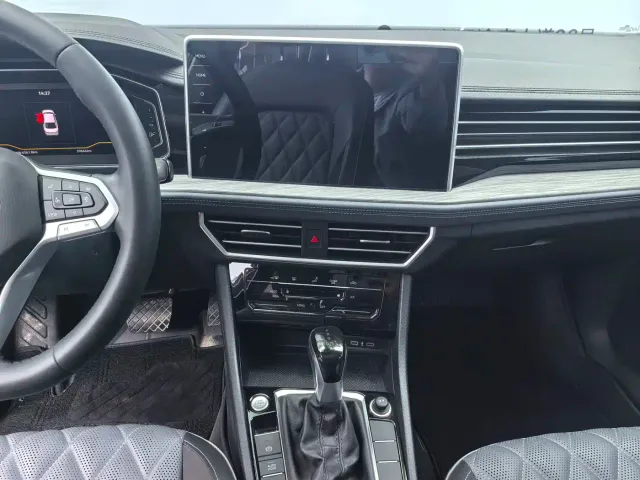 Volkswagen Sagitar — Фото автомобиля 13