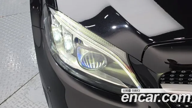 Mercedes-Benz C-Class — Фото автомобиля 21
