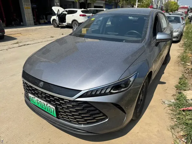 Фотография автомобиля — BYD Qin PLUS