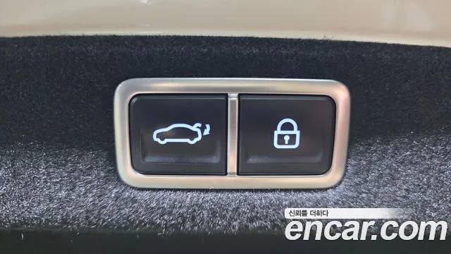 Hyundai Grandeur GN7 — Фото автомобиля 25