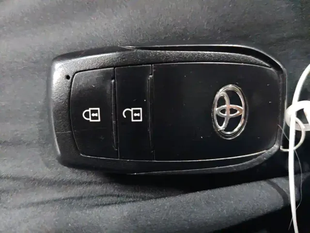 Toyota bZ5 — Фото автомобиля 8