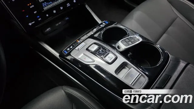 Hyundai Tucson Tucson (NX4) Бензин 1.6 турбо 2WD — Фото автомобиля 9