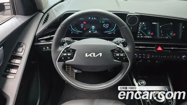 Kia Niro The All New Niro Signature — Фото автомобиля 12