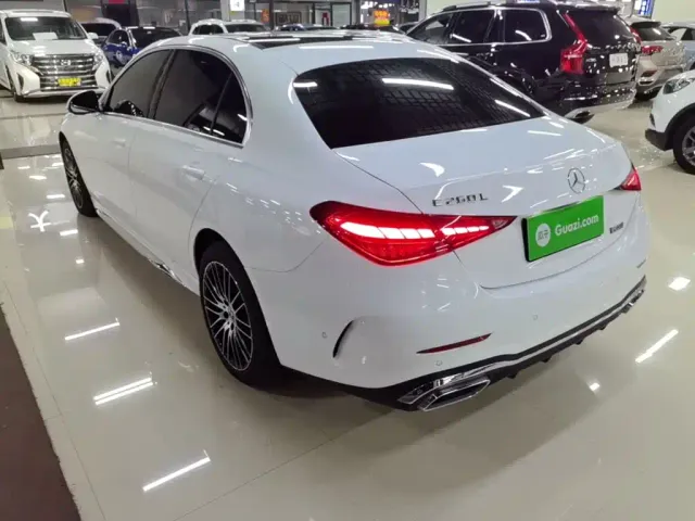Mercedes-Benz C-Class — Фото автомобиля 4
