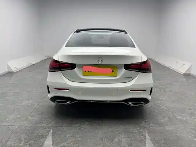 Mercedes-Benz A-Class — Фото автомобиля 3