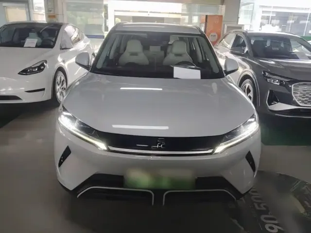 BYD Yuan UP — Фото автомобиля 2