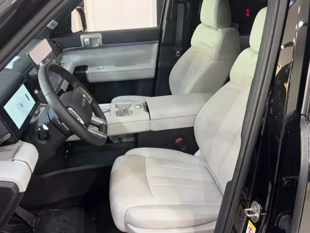 BYD FangChengBao Titanium 7 — Фото автомобиля 12