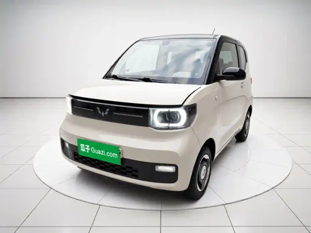 Фотография автомобиля — Wuling Hongguang Mini EV