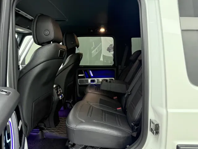 Mercedes-Benz G-Class — Фото автомобиля 16