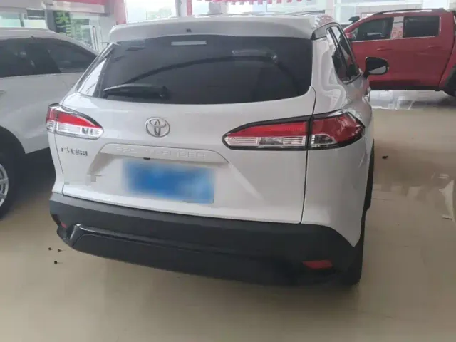 Toyota Frontlander — Фото автомобиля 5