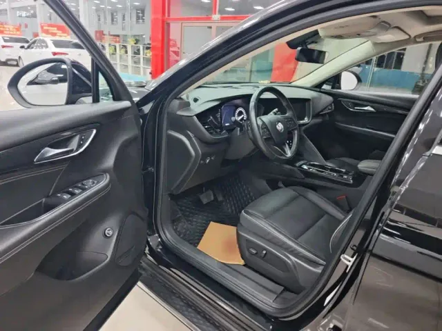 Buick Envision Plus — Фото автомобиля 15