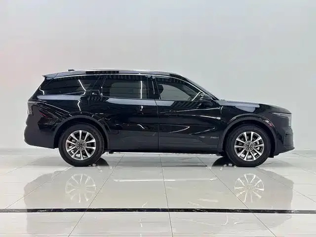 Ford Edge — Фото автомобиля 6