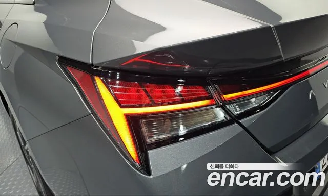Hyundai Avante — Фото автомобиля 8